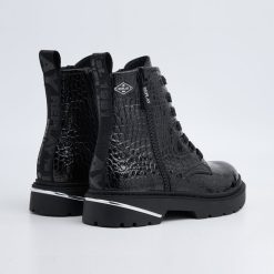 GBL17_000_C0040S_003_B